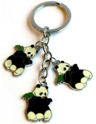 Nyckelring med 3 pandor
